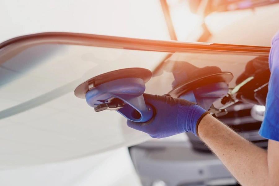 The Process Involved In Professional Windshield Replacement in Washington, DC